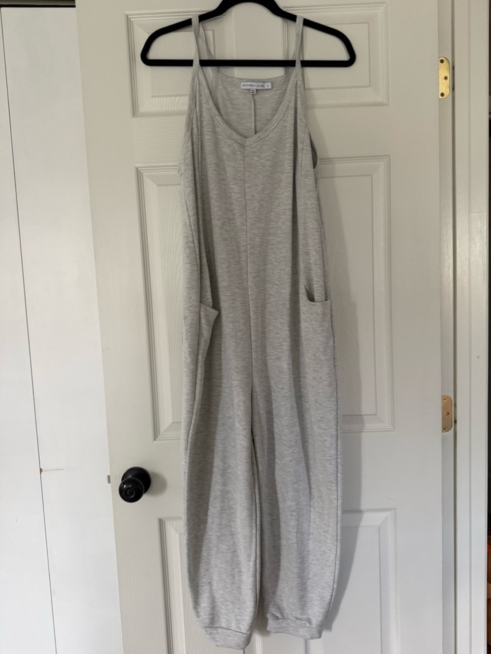 Light Gray Sleeveless Jumpsuit with Pockets